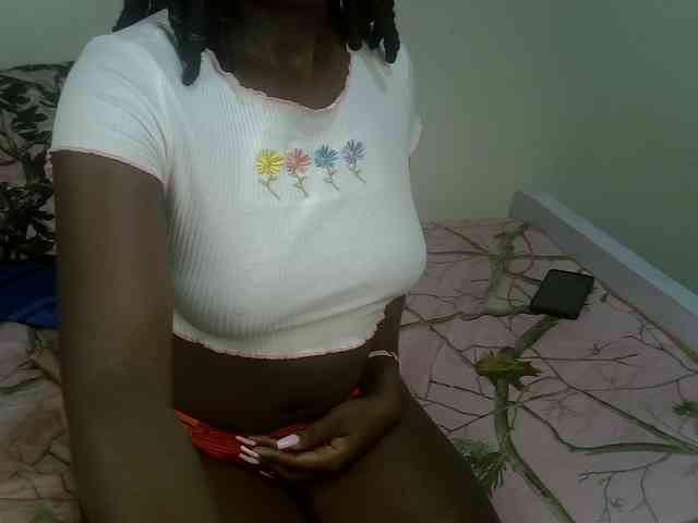 Ebonycherry webcam