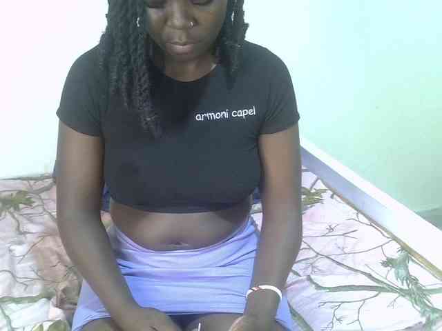 Ebonycherry webcam
