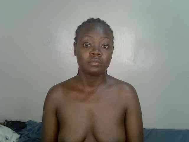Ebonycherry webcam