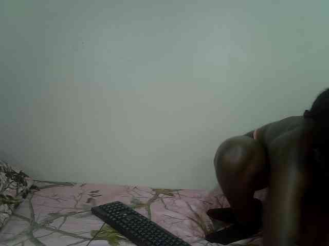Ebonycherry webcam