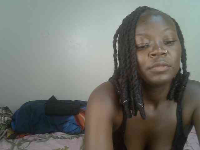 Ebonycherry webcam