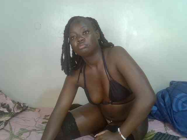 Ebonycherry webcam
