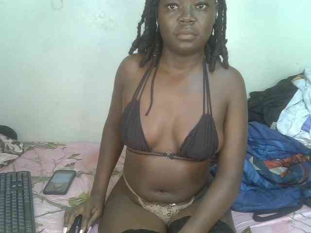 Ebonycherry webcam