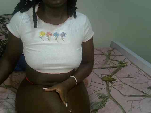 Ebonycherry webcam