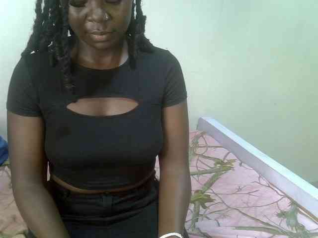 Ebonycherry webcam