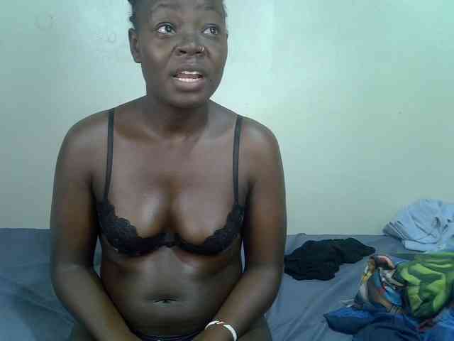 Ebonycherry webcam