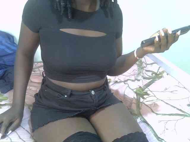 Ebonycherry webcam