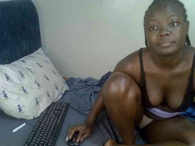Ebonycherry Ebonycherry