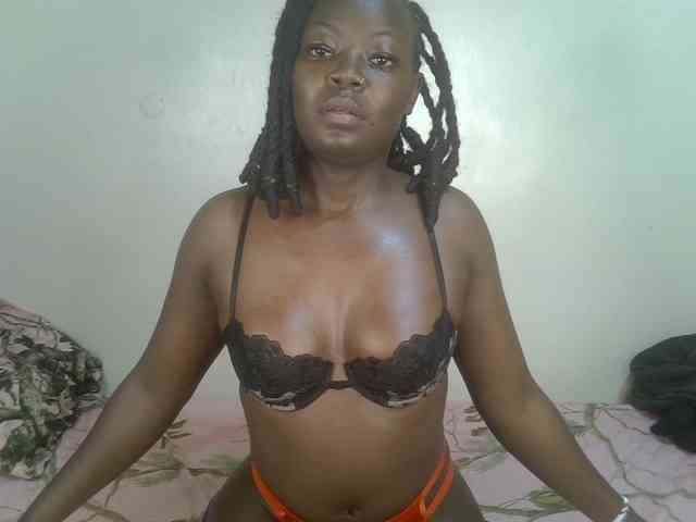 Ebonycherry webcam