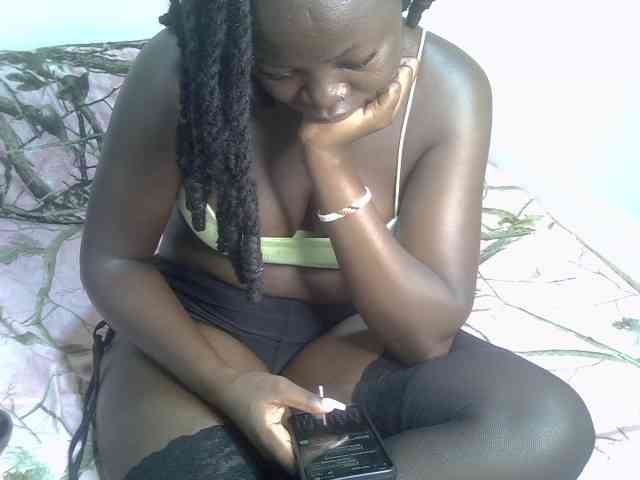 Ebonycherry webcam