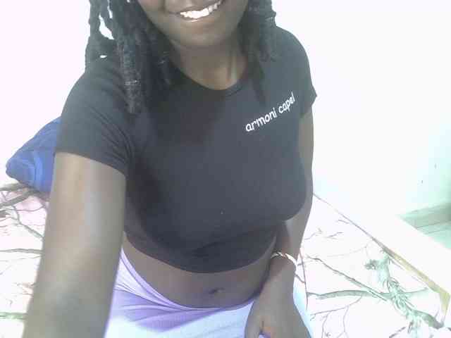 Ebonycherry webcam