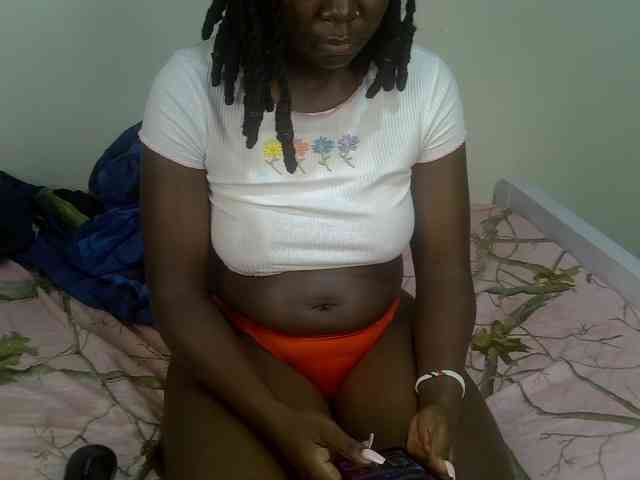 Ebonycherry webcam