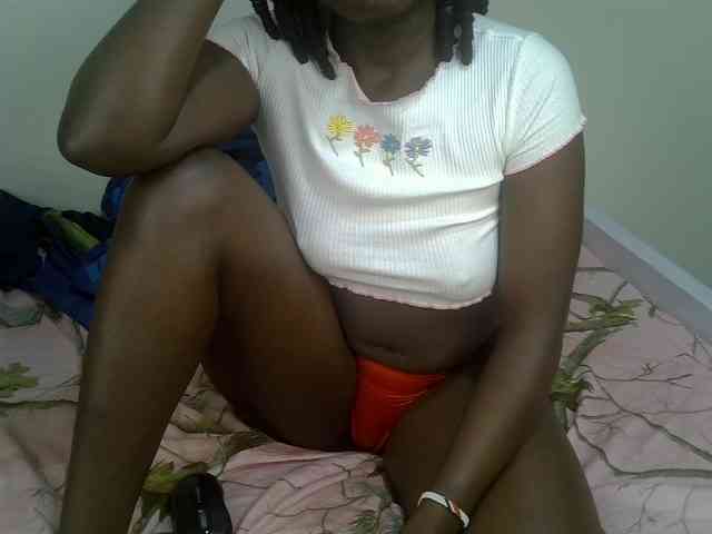 Ebonycherry webcam