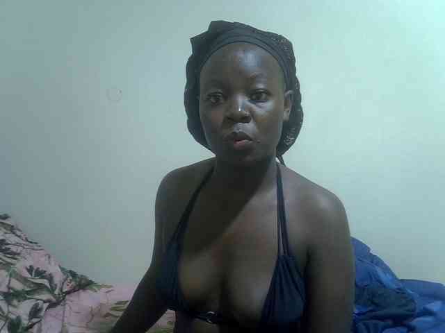 Ebonycherry webcam