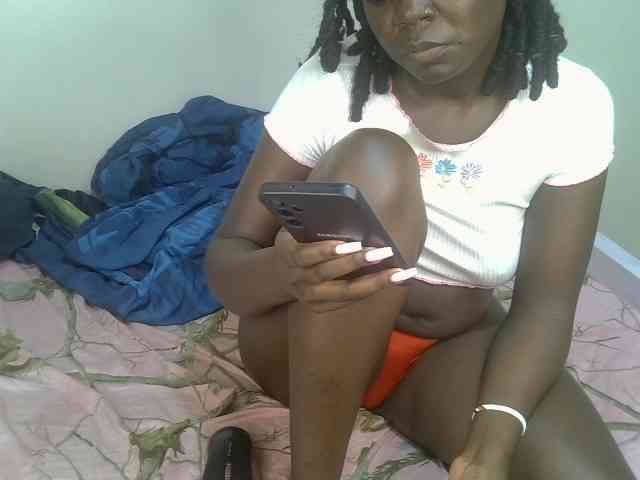 Ebonycherry webcam