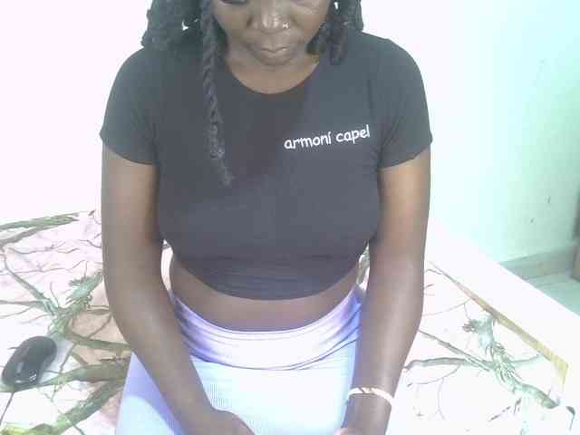 Ebonycherry webcam