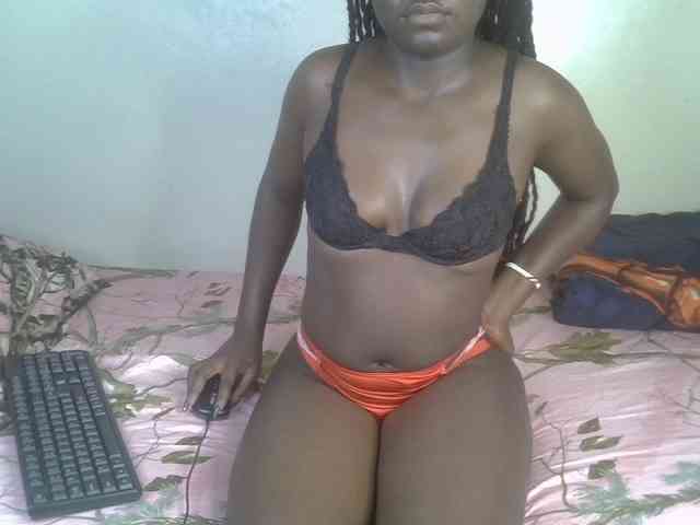 Ebonycherry webcam