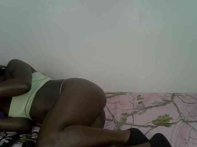 Ebonycherry webcam
