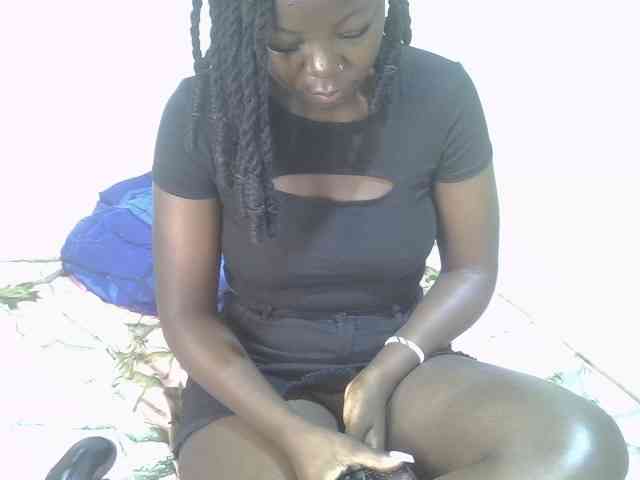 Ebonycherry webcam