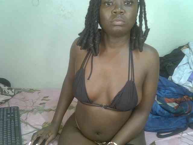 Ebonycherry webcam