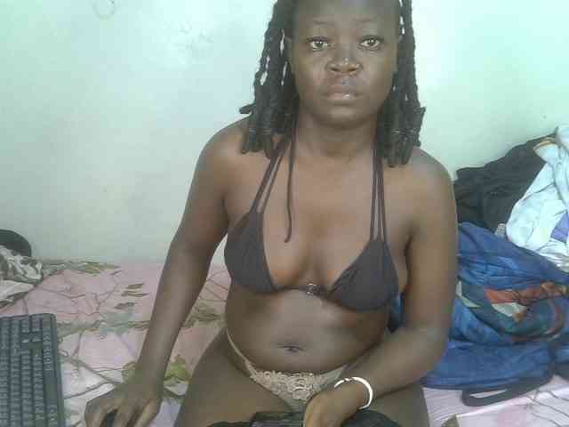 Ebonycherry webcam