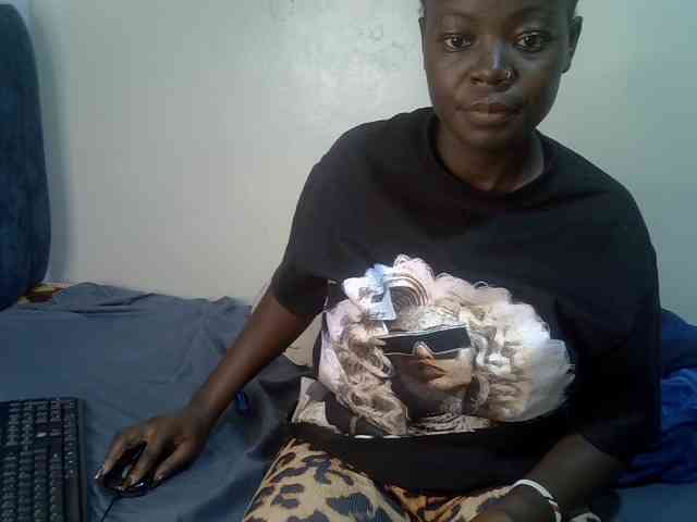 Ebonycherry webcam