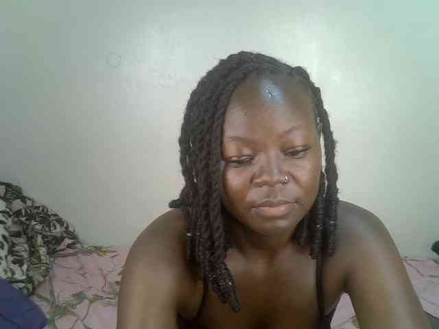 Ebonycherry webcam