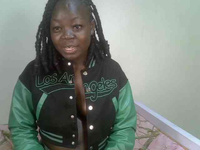 Ebonycherry webcam