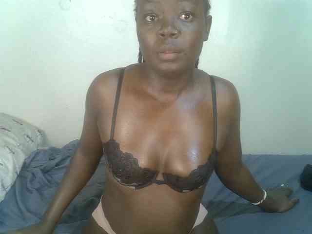 Ebonycherry webcam
