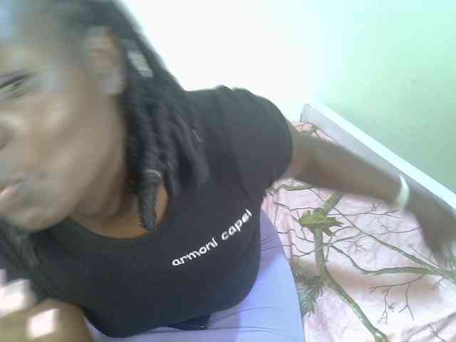 Ebonycherry webcam