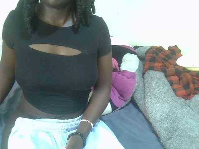 Ebonycherry webcam