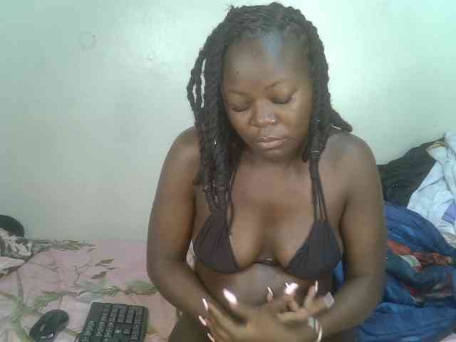 Ebonycherry webcam