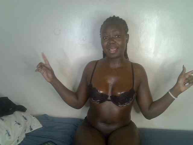 Ebonycherry webcam