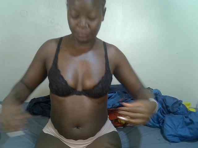 Ebonycherry webcam