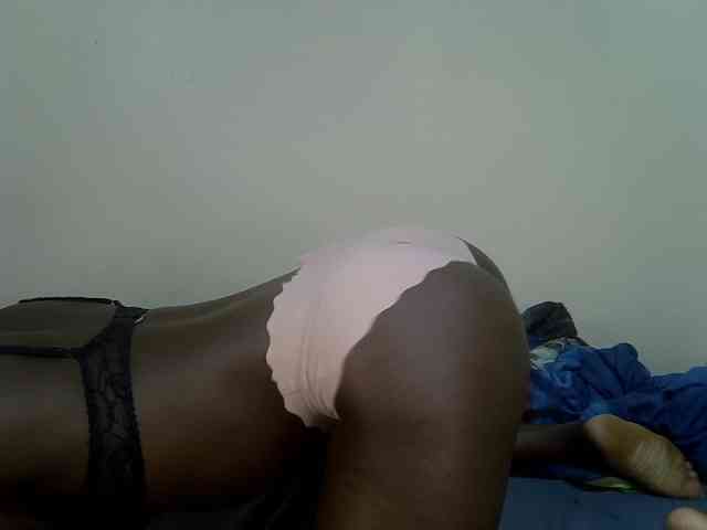 Ebonycherry webcam