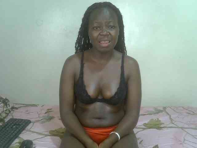 Ebonycherry webcam