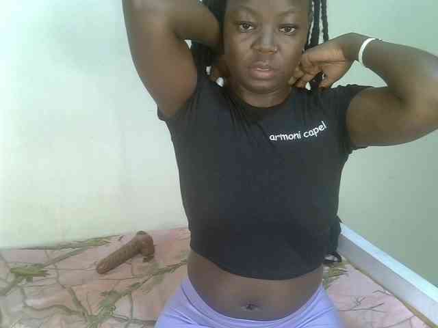 Ebonycherry webcam