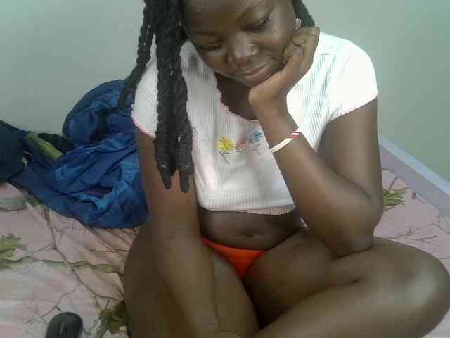 Ebonycherry webcam