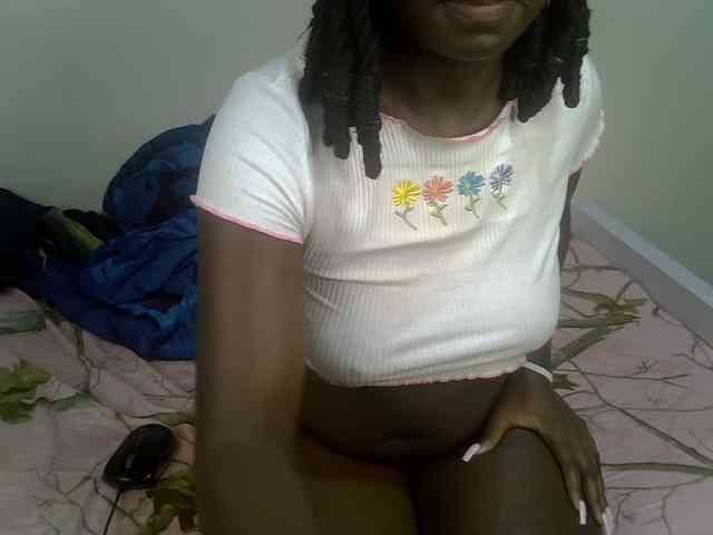 Ebonycherry webcam