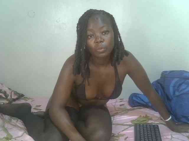 Ebonycherry webcam