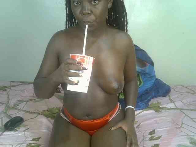 Ebonycherry webcam