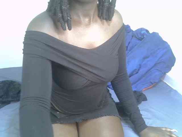 Ebonycherry webcam