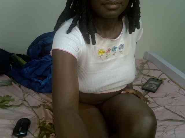 Ebonycherry webcam