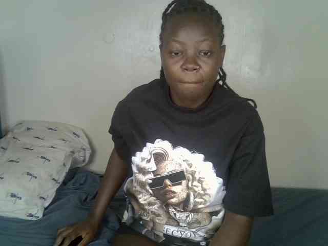 Ebonycherry webcam