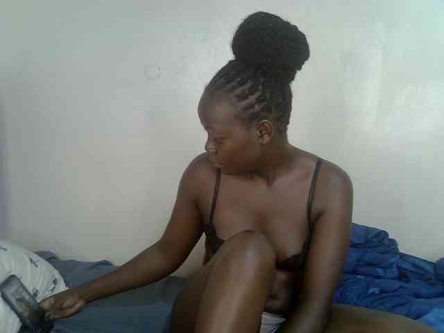Ebonycherry webcam