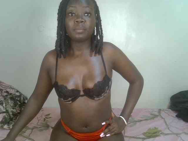 Ebonycherry webcam