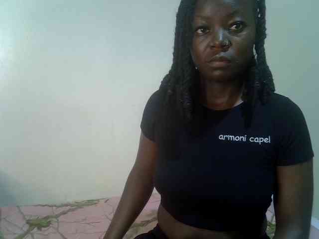 Ebonycherry webcam