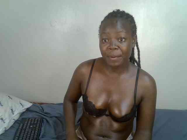 Ebonycherry webcam