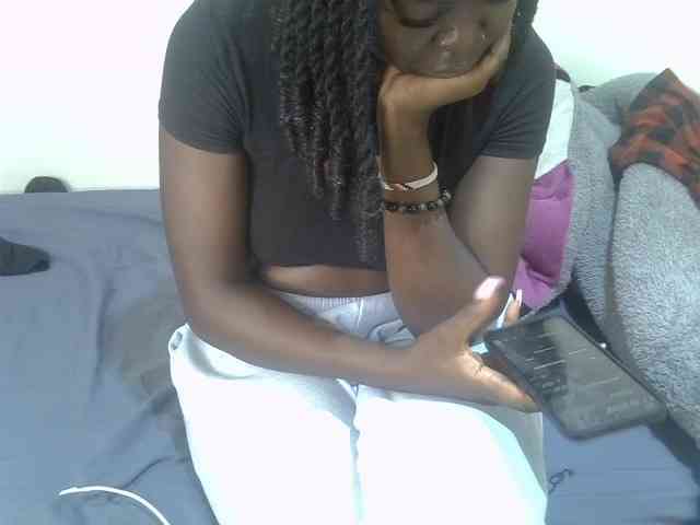 Ebonycherry webcam