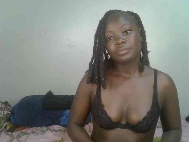 Ebonycherry webcam